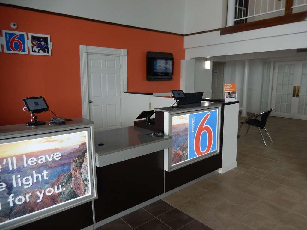 Motel 6 פורטלנד מראה פנימי תמונה